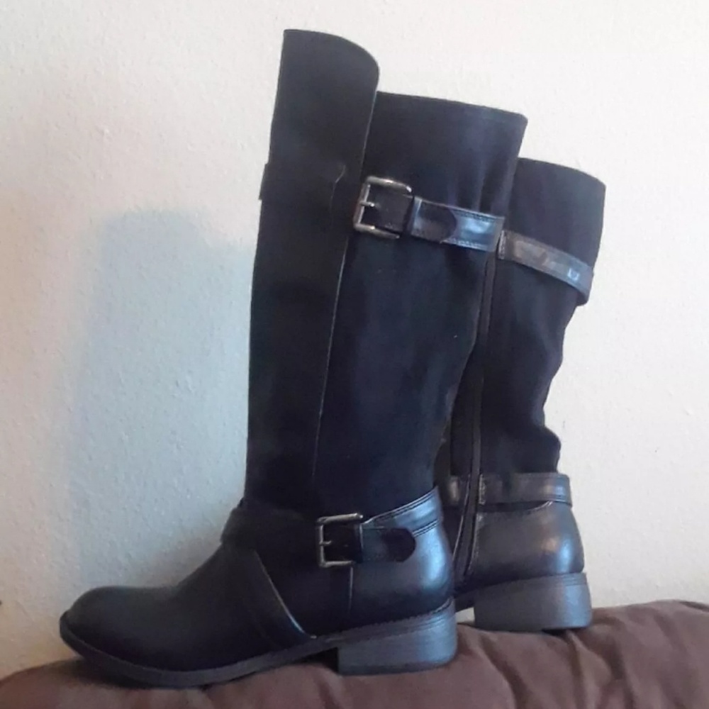 Natural Reflections Boots Size 8